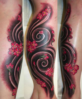 Tatuaż wzorek i kwiaty