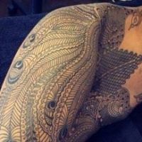 Pawi ogon wzór tatuaż