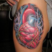 Serce i żyły tatuaż