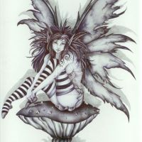 Kobieta ze skrzydłami motyla tatuaż