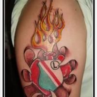 Kolorowy tatuaż logo Legia